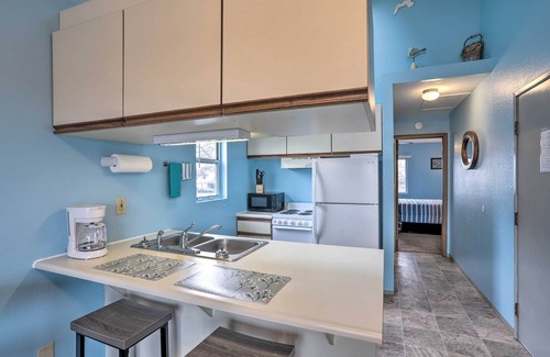 Oak Harbor Condominio | Condo w/ Balcony, Dock & Access to Lake Erie