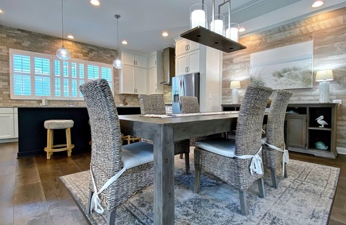 Redington Beach Condominio | Condo walk to the beach, WiFi, AC, washer/dryer - snowbirds OK