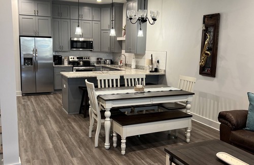 Broussard Condominio | Condo with a Cajun twist in the heart of Broussard,La