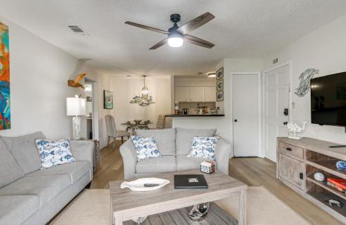 Demere Park Apartamento | Condo with Amazing Amenities 1 Mi to Beach!