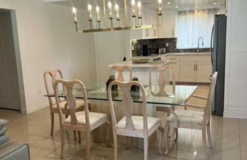 Laguna Niguel Condominio | Condo with golf course view and stunning sunset