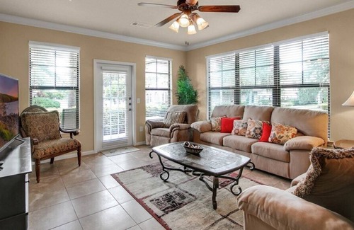 Wellington Condominio | Condominio con servicios de resort para hasta 6 personas - 15 min de Disney