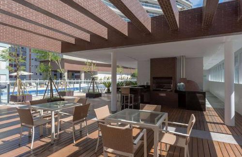 Pompeia Apartamento | Condomínio de Luxo em Frente à Praia (novinho)