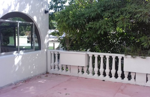 Caleta Condominio | Condominio a 100 mts de las hermosas playas de Caleta y Caletilla
