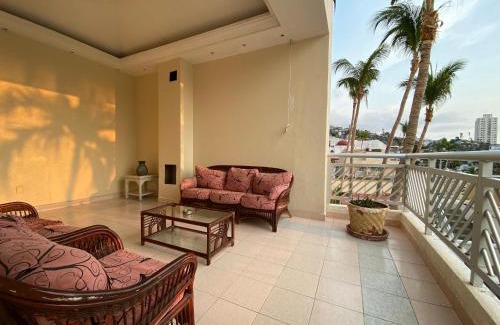 Costa Azul Apartamento | Condominio en zona turística