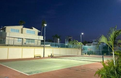 Costa Azul Apartamento | Condominio en zona turística