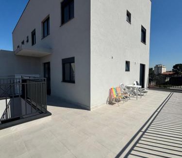 Vila Guarani Apartamento | Condominio IPE ROXO