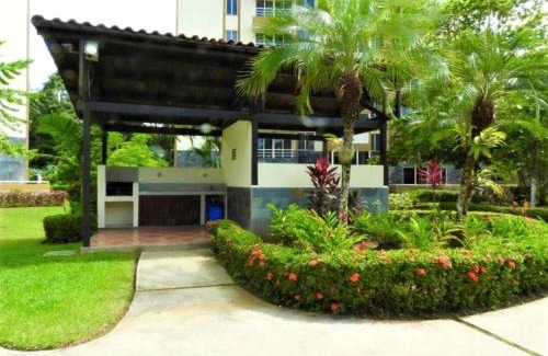 Barrio Santa Lucía Apartamento | Condominios Costa Linda