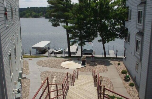 Lake Delton Condominio | Condos at 530 E. Hiawatha