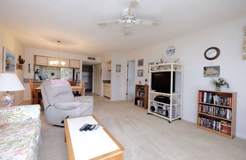 Vaught Condominio | Condos by Beach Vacations North