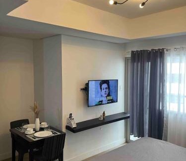 Bonifacio Global City Apartamento | Condotel 1 Bedroom Across SM Aura