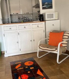 Sanary-sur-Mer Apartamento | Confort absolu à Sanary, l'appart de la mer, tout à pied, le port, la plage, clim et garage