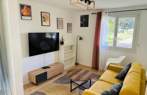 Domont Apartamento | Confort et Verdure 2 Pièces Moderne avec Parking à Domont by Immo Kit Bnb