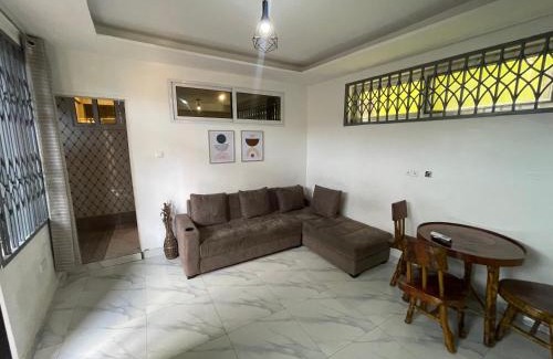 North Ridge Apartamento | Confortable 2 bedrooms - Center of Osu noble house