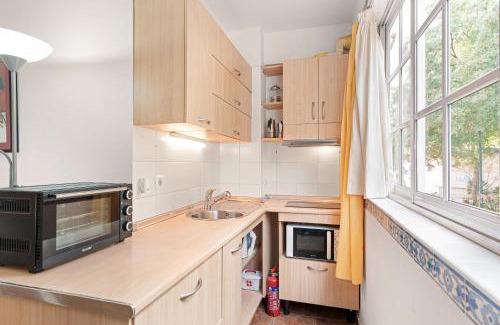 Pedregalejo Playa Apartamento | Confortable estudio en Playa Los Baños del Carmen