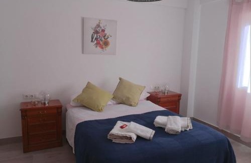 Ciudad Jardin Apartamento | confortable y luminoso piso 5 camas
