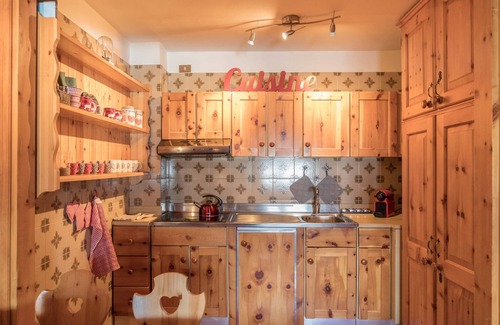 Teola Casa | Confortevole Mansarda nel Cuore di Livigno