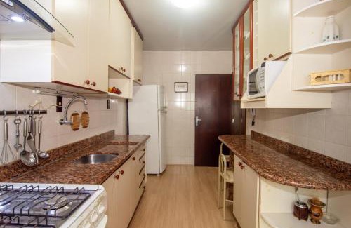 Pioneiros Apartamento | Conforto 350m da Av. Atlântica em Pioneiros YD2261