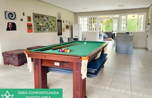 Bigorrilho Apartamento | Conforto de Hotel, Aconchego de Casa. Ap Completo