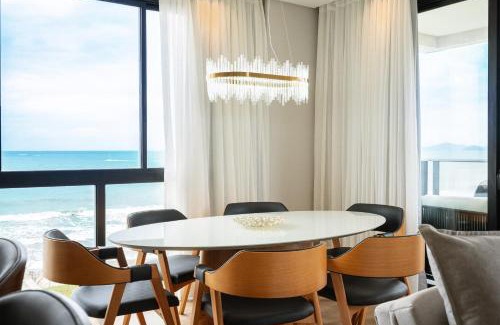 Barra Velha Apartamento | Conforto e Estilo Vista para o Mar Hidromassagem Wi-Fi Ar Condicionado Vaga Privativa e a Passos da Praia