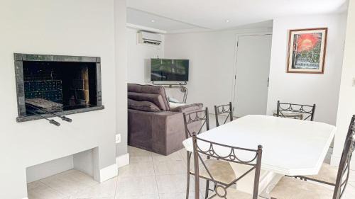 Higienopolis Apartamento | Conforto e Localização no Coração de POA SK1661