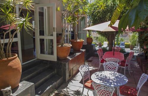 Humewood Cama Y Desayuno | Conifer Beach House