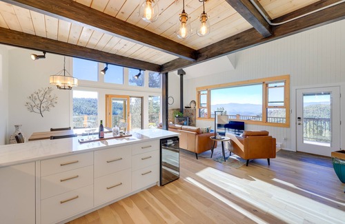 Conifer Mountain and Meadows Cabaña | Conifer Haven: Hot Tub & Staunton State Park View