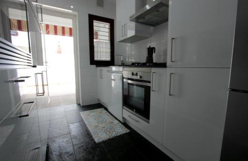 Centro de Conil de la Frontera Casa | ConiL Casa H&L