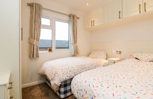 Okehampton Cabaña | CONKER'S LODGE, family friendly, with a garden in Okehampton