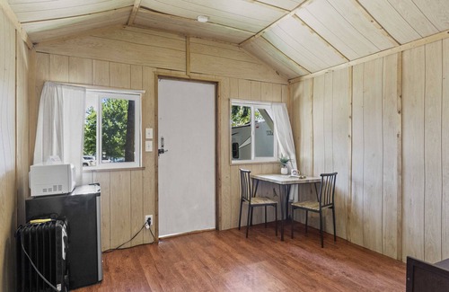 Worley Cabina | Conkling Marina and Resort