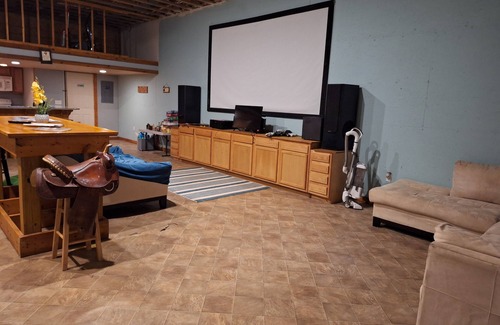 Troutman Apartamento | Connect with nature on private horse farm. Kid & Pet friendly