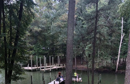 Reedville Casa | Connected & Relaxed @ Lone Pine Cove! Waterfront!