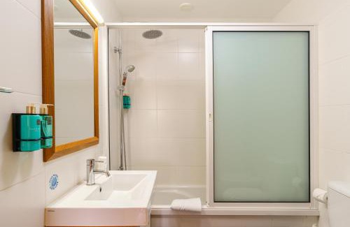 Prazeres Apartamento | Conservas Loft by Madeira Dream Stays