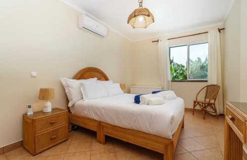 Prazeres Apartamento | Conservas Loft by Madeira Dream Stays