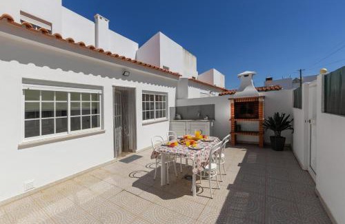 Peniche Casa | Consolação Beach Villa