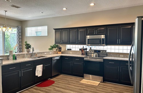 Sunset Lakes Casa | CONTACT FREE CHECK-IN/CHECK OUT - 4BR/2BA VILLA W/PVT POOL 5 MILES FROM DISNEY