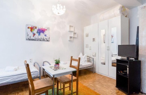 Wahring Casa | Contactless Check-In Top located room Netflix&Nespresso