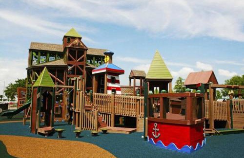 Lake Charles Casa | Contactless near Casino & Plant1