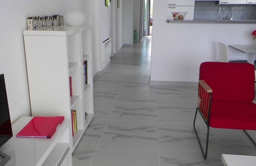 Cap-d'Antibes Apartamento | Apartamento moderno en Antibes con terraza privada