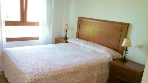 Palmeira Apartamento | Contemporary Apartment in Riveira + Sea View