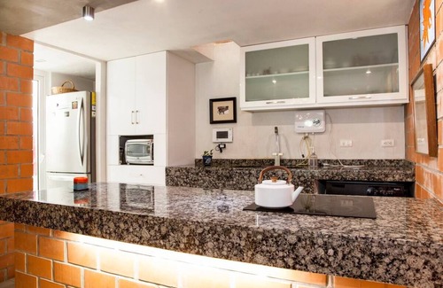 Jardines de Ahuatepec Casa | Contemporary beautiful home in Lush area