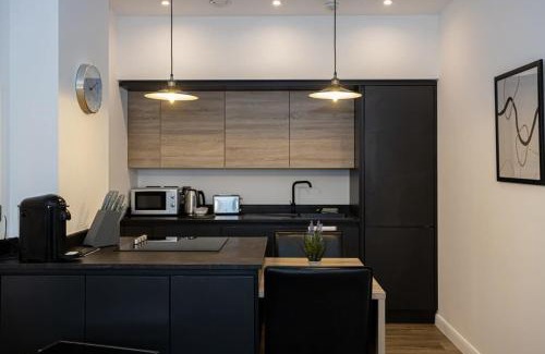 Bolton Apartamento | Contemporary Bolton Apartment in Central Location