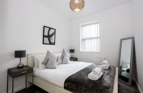 Bolton Apartamento | Contemporary Bolton Apartment in Central Location