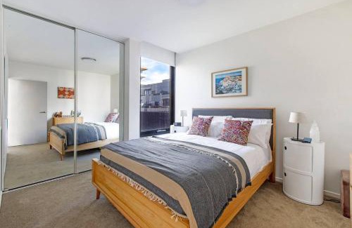 Carlton Apartamento | Contemporary Comfort between Fitzroy and Carlton