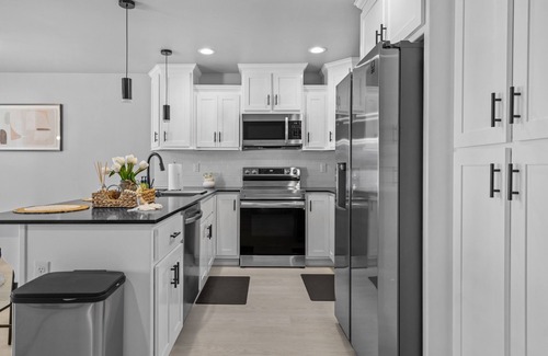 Quincy Casa | Contemporary Comfort in Quincy - Centrally Located - Near Gorge & Crescent Bar