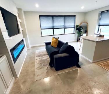 Downtown Jacksonville Apartamento | Contemporary Downtown Condo