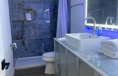 Downtown Omaha Apartamento | Contemporary Downtown Apartment