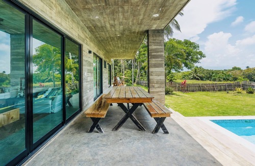 Cabrera Casa | Contemporary Eco house in Baoba del Piñar