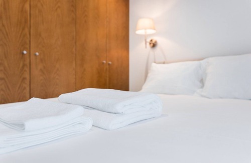 Fareja Apartamento | Contemporary getaway in nature