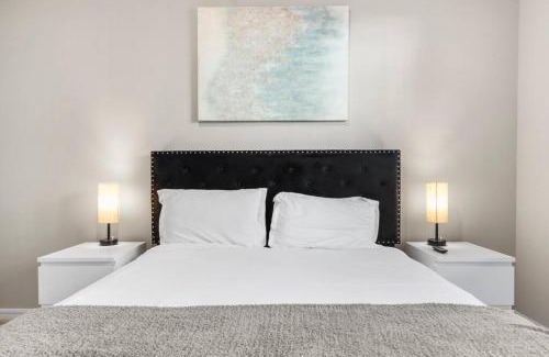 Melbourne Apartamento | Contemporary Haven with Modern Amenities